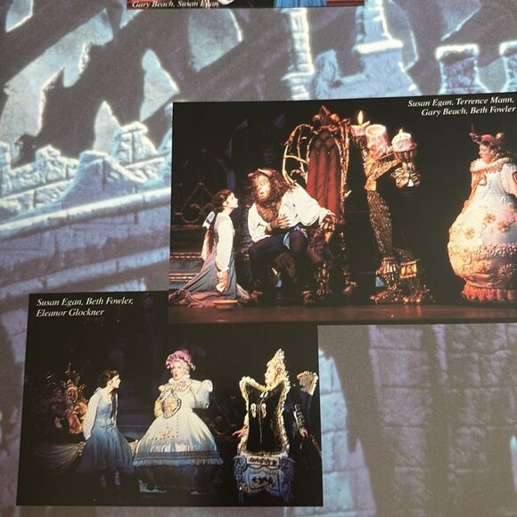 Disney's Beauty and the Beast Broadway Musical Book - Picture 4 of 6